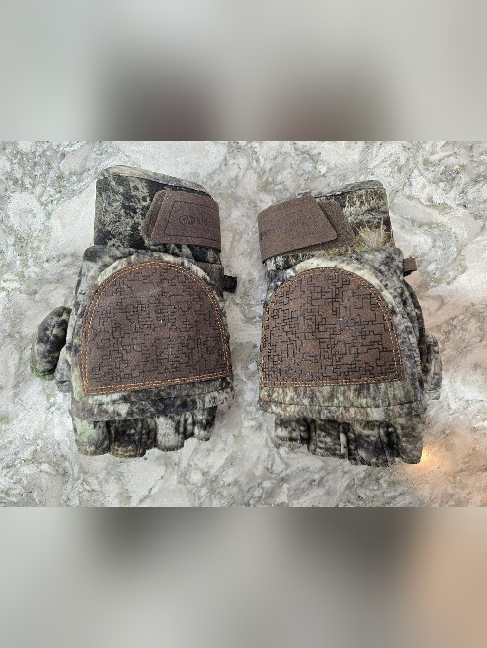Mossy Oak Pop-Top Magnetic Hunting Gloves